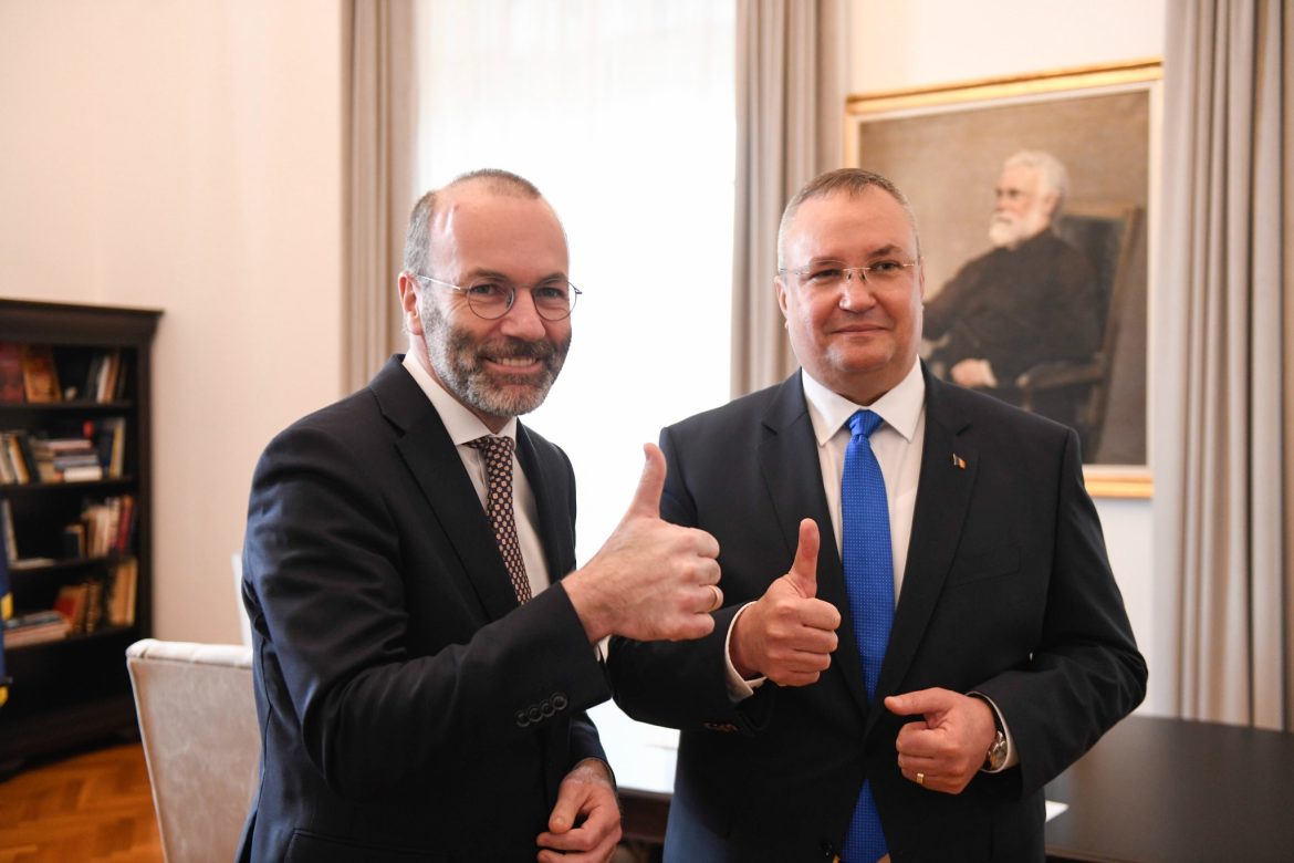VIDEO BREAKING Nicolae Ciucă l-a primit pe Manfred Weber : Găzduirea Congresului PPE este o onoare deosebită pentru România / În finalul acestui Congres o să avem aprobabtă strategia PEE pentru alegeri