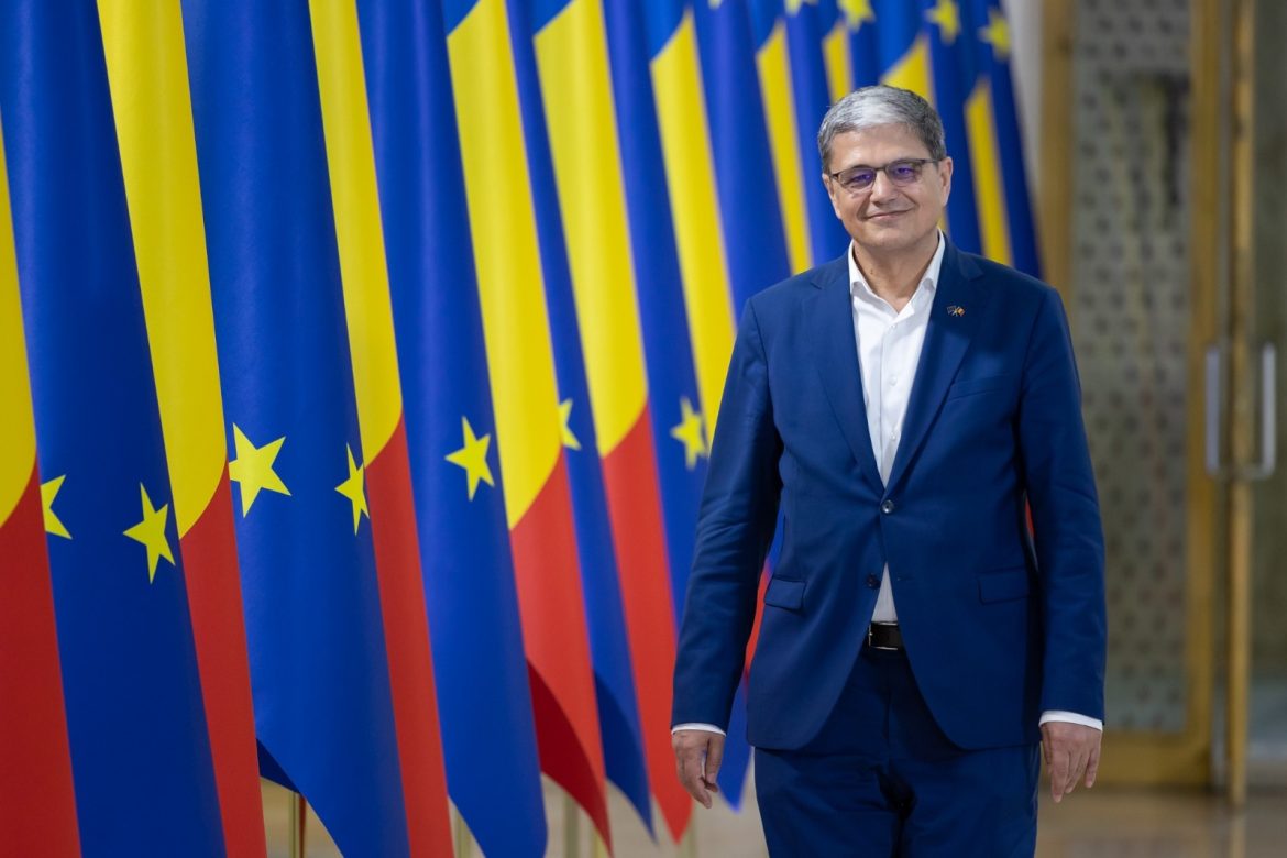 BREAKING NEWS / Ministrul Boloș - Balanţa financiară netă ne arată un plus de 65 miliarde euro / România a primit, de la aderarea la UE şi până în prezent, peste 95 miliarde de euro şi a contribuit cu 30 miliarde de euro la bugetul blocului european